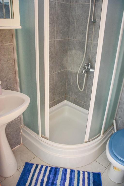 Apartmani prvi red do mora photo