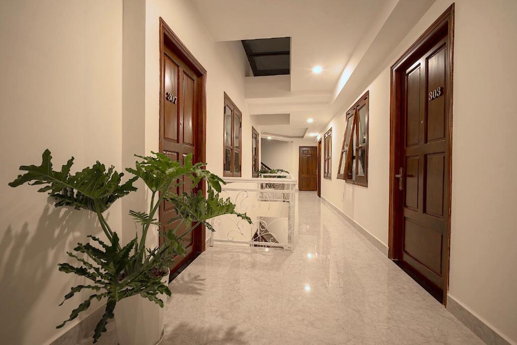 大叻灰色酒店 (Le Grey Dalat Hotel)