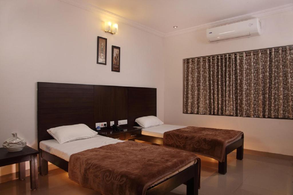 Vinay Residency photo