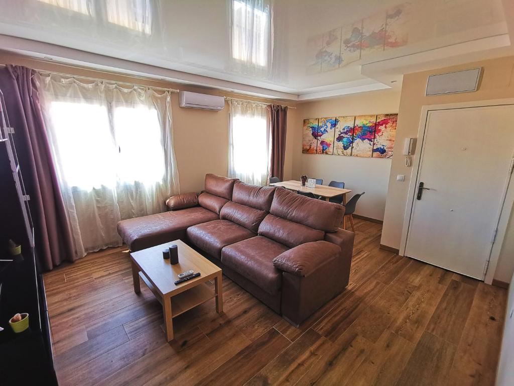 GENUAR APARTMENTS MALAGA CENTER. FREE PARKING - 2