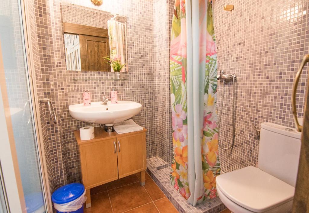 tuGuest Plaza Nueva Apartment photo