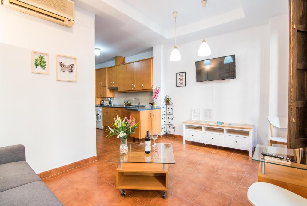 tuGuest Plaza Nueva Apartment - 3