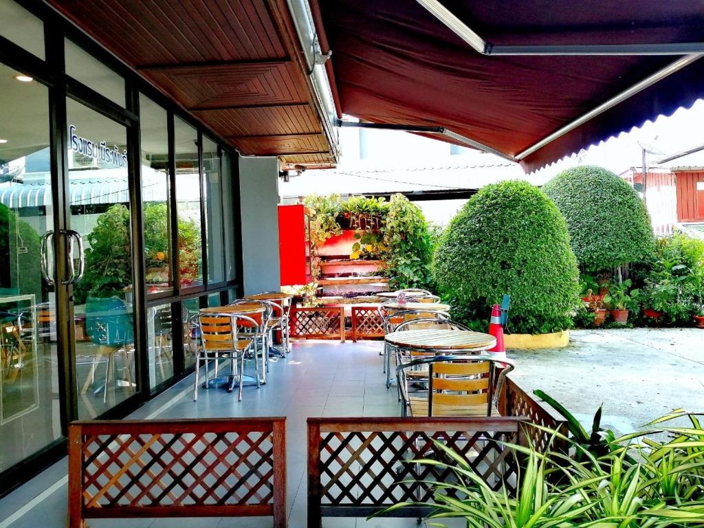 比拉班 (Beerapan Hotel)