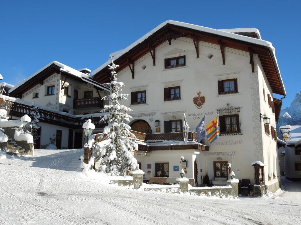 Relais & Châteaux Schlosshotel Chastè - Scuol Tarasp - 2