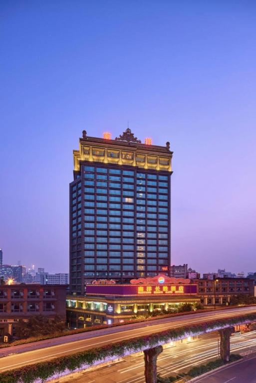 Guangzhou Nanyang King’s Gate Hotel (Free Shuttle Service to Canton Fair) Additional