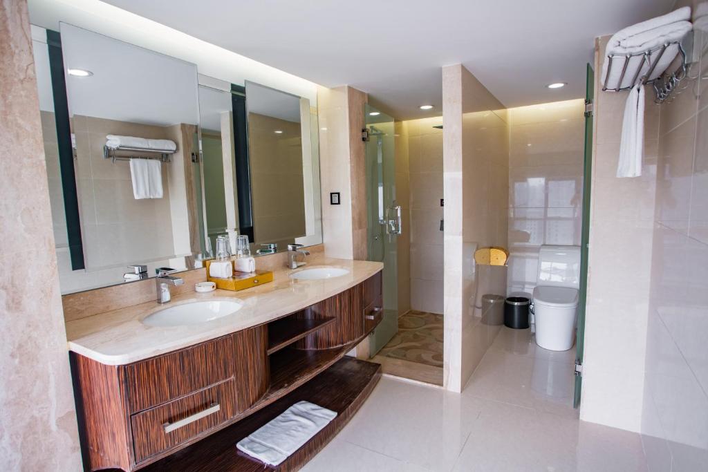 Guangzhou Nanyang King’s Gate Hotel (Free Shuttle Service to Canton Fair) Additional
