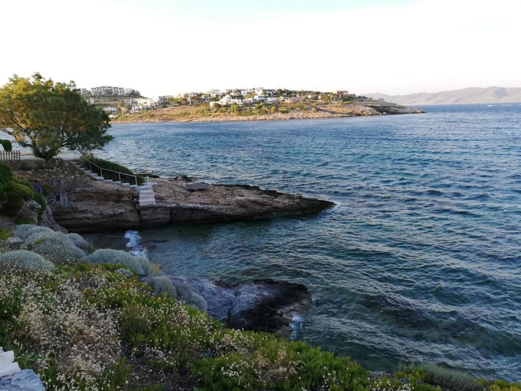 Sea Satin Sounio photo