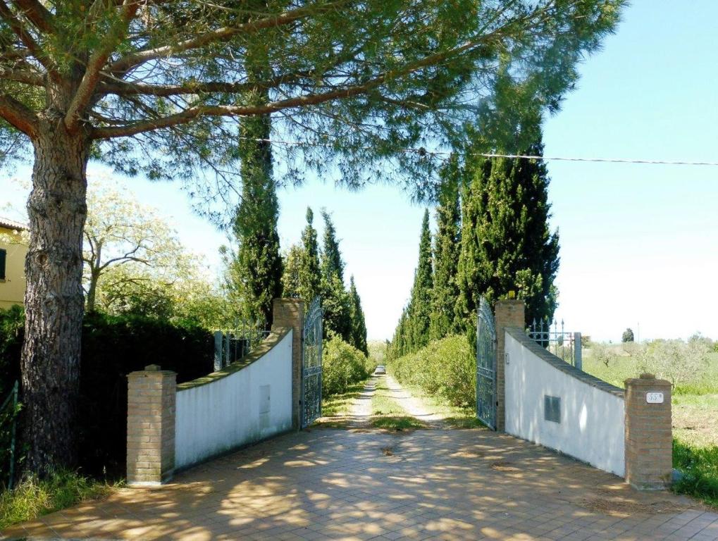 Casa Tramonto In Riparbella Italy Wander - 