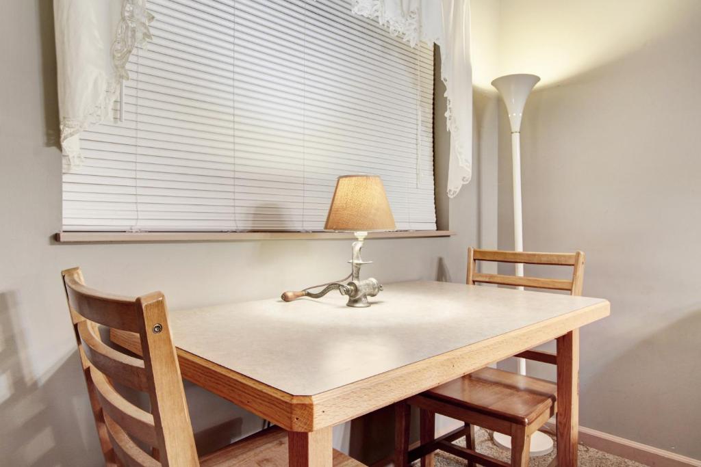 The Laurel Inn photo