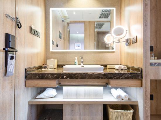 Atour Hotel Suzhou Industrial Park Qingjian Lake Branch photo
