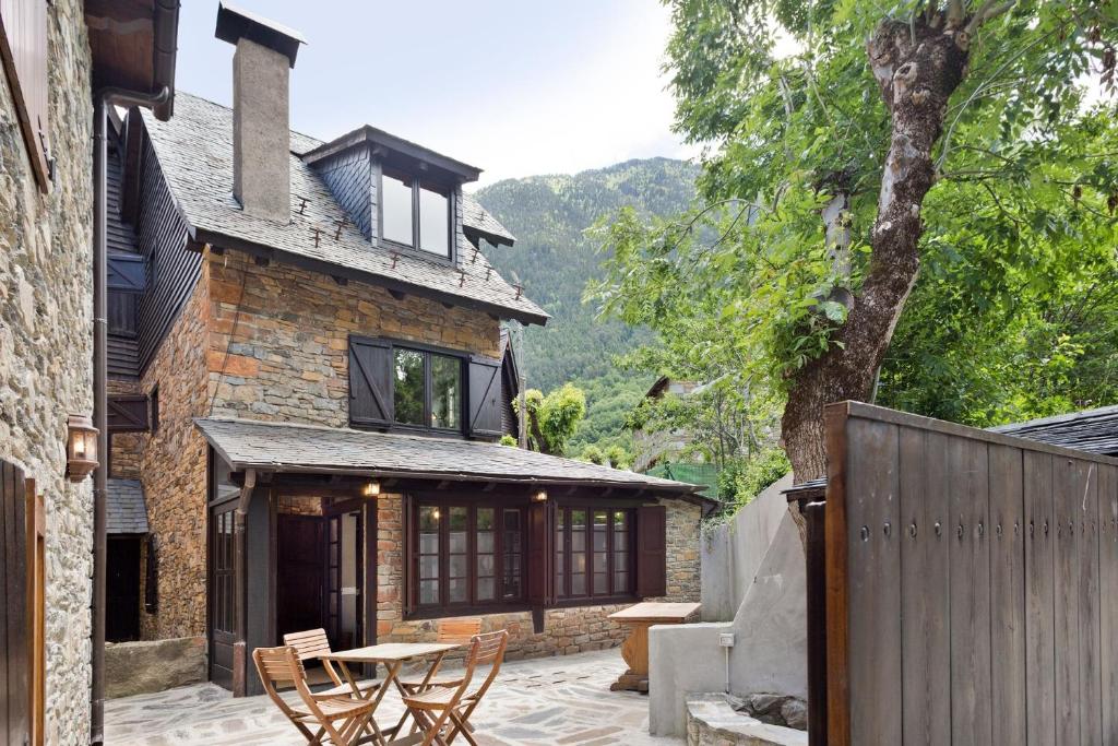 Luderna - Casa con terraza dera Aubeta, Garós