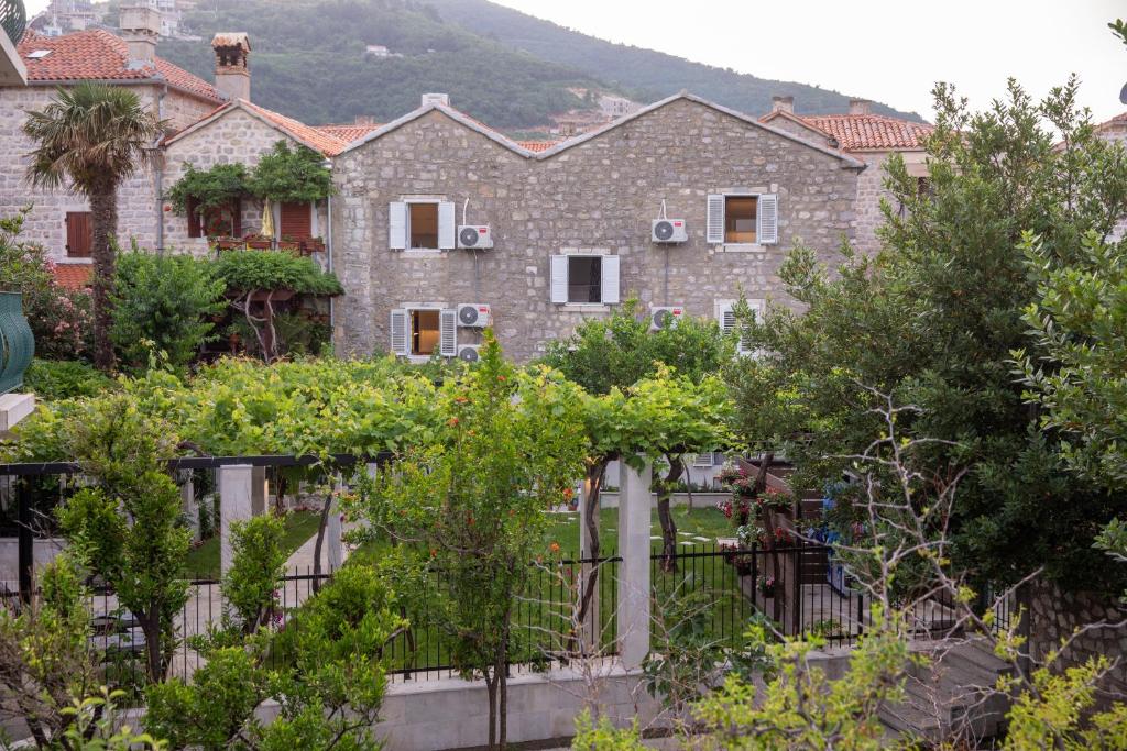 Apartments Trifunovic Old Town - 3