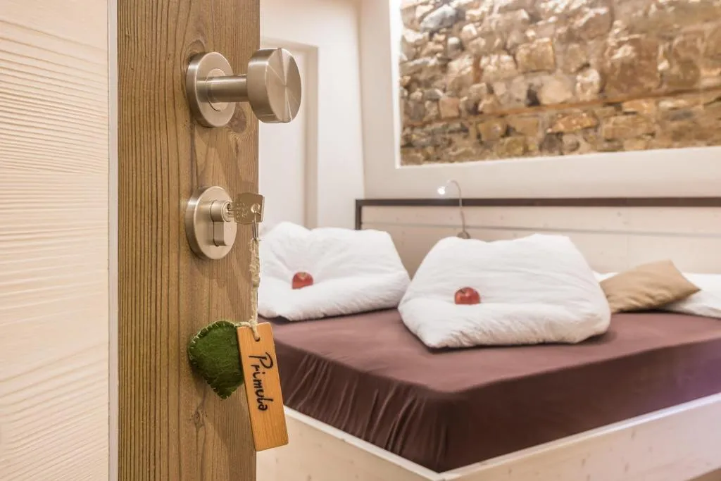 Hotel La Sorgente, hotel v destinaci Tesero