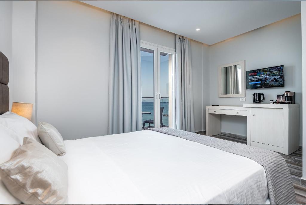 Kyma Rooms & Suites — Hotel rooms in Kardamena, South Aegean