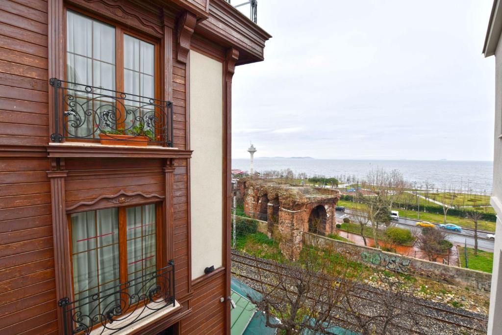 Surrounding environment