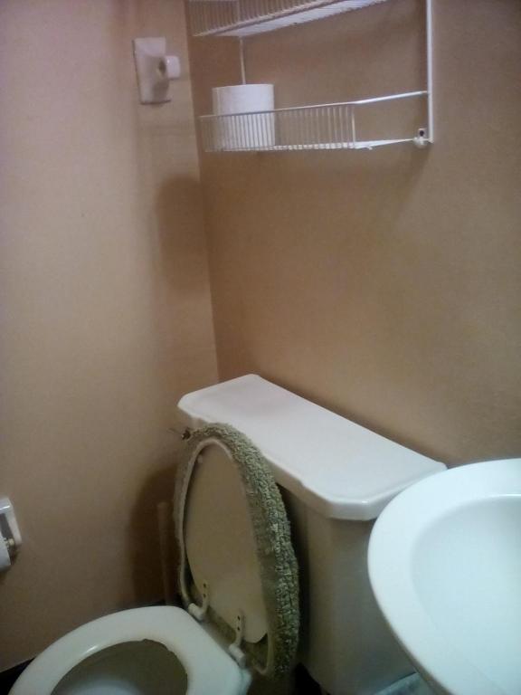 Rainbow Rooming House photo