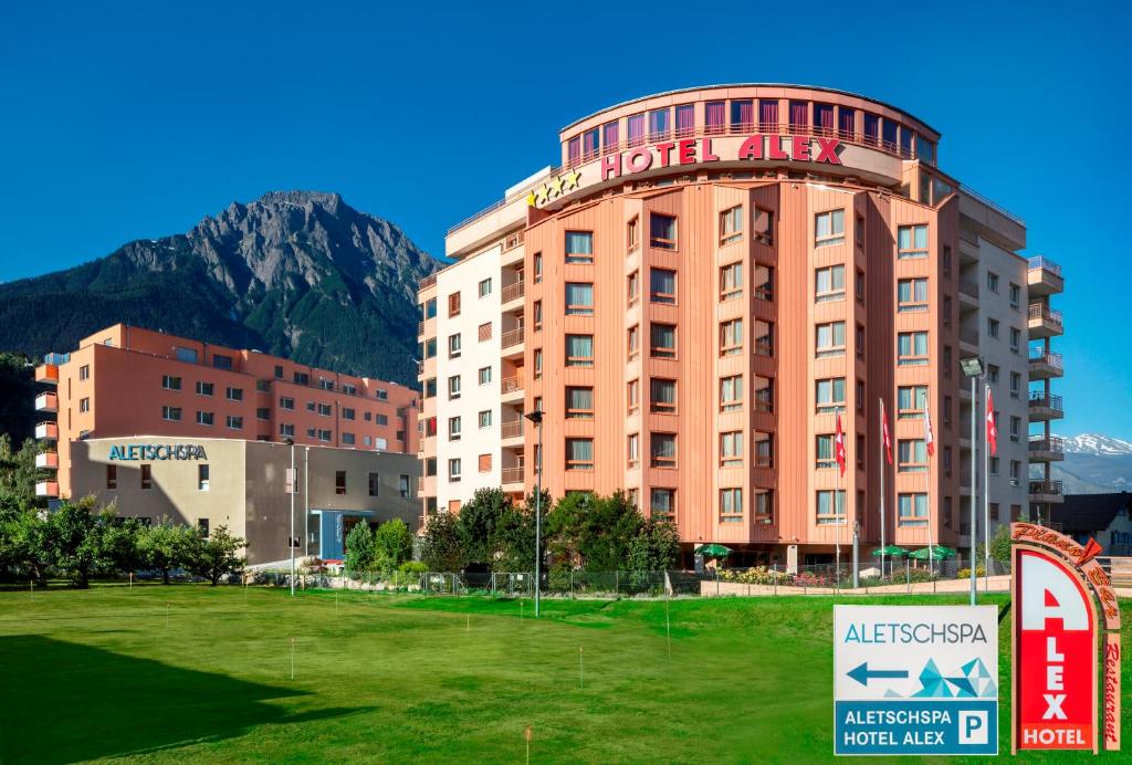 Hotel Alex Business &amp; SPA — Hotel in Brig