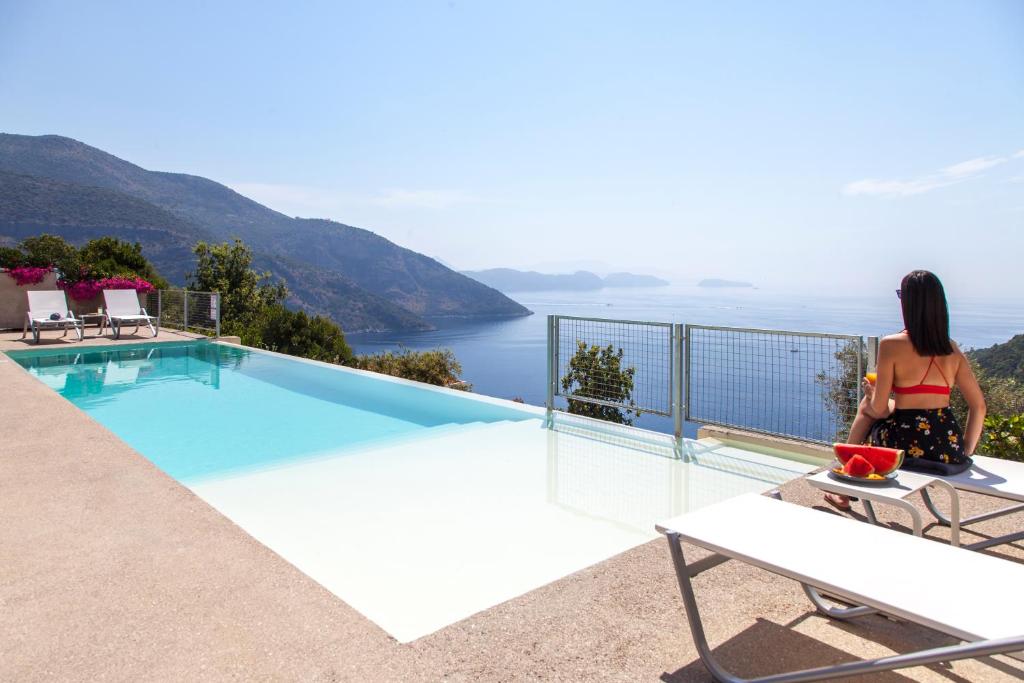 CAVE VILLAS photo