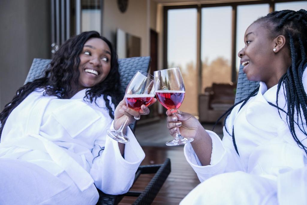Kuwisa Lodge photo