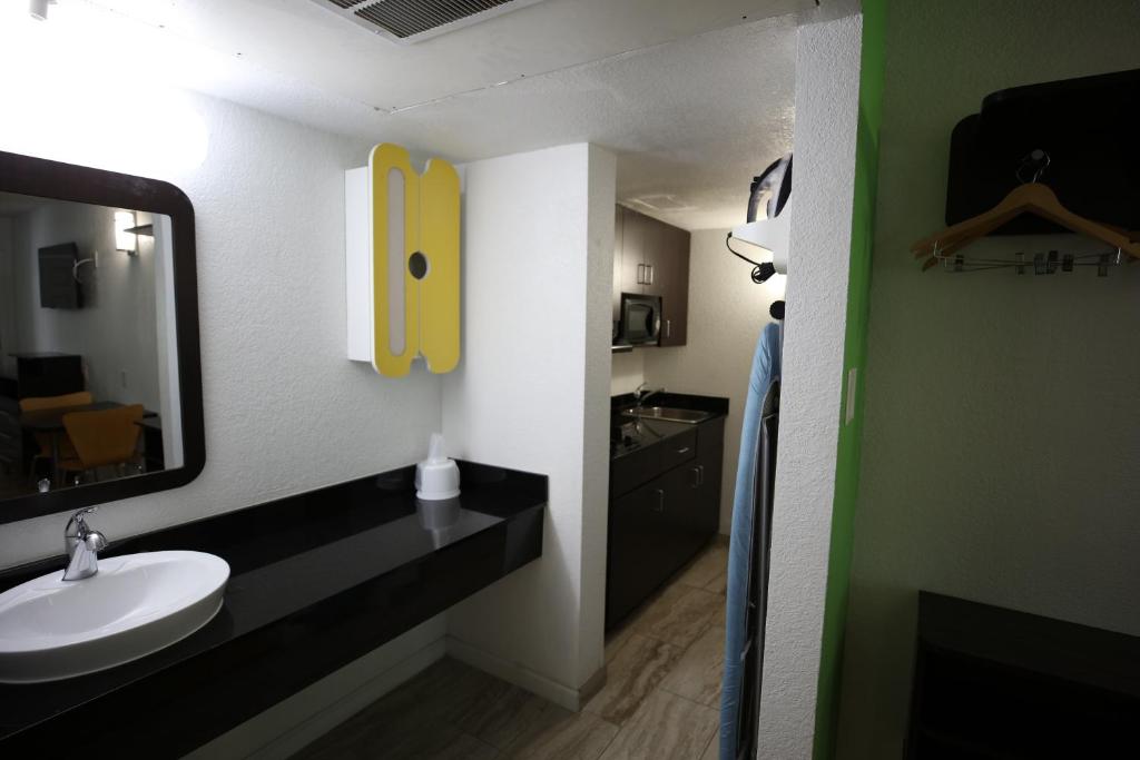Motel 6 Barstow Ca – Barstow, CA