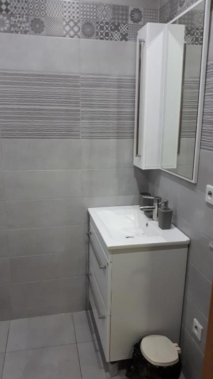 Apartments Alifakovac 2 - 3