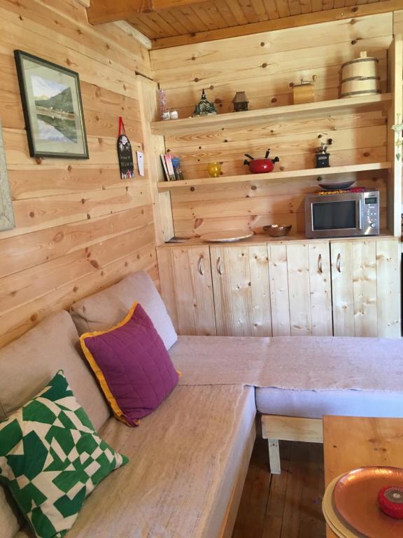 Cozy Cabin - 3