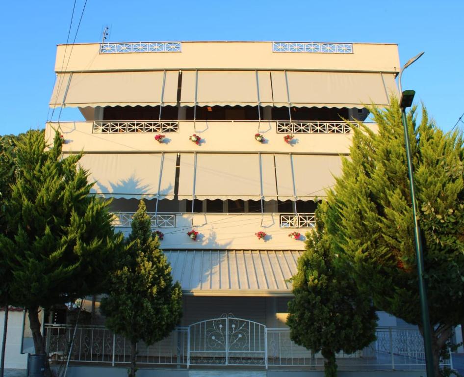 HC Hotel &amp; Suites — Hotel in Vlora