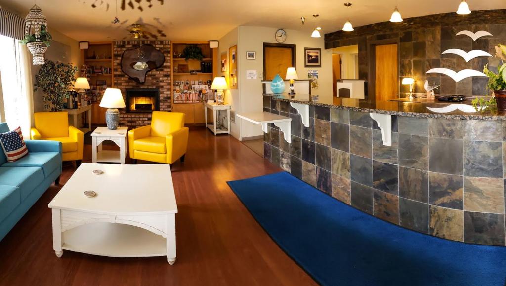シーバード ロッジ フォート ブラッグ バイ マグヌーソン ワールドワイド (Seabird Lodge Fort Bragg) フロント・ロビー