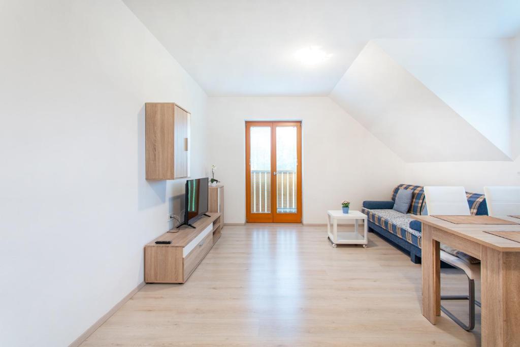 Apartments Roberta 2