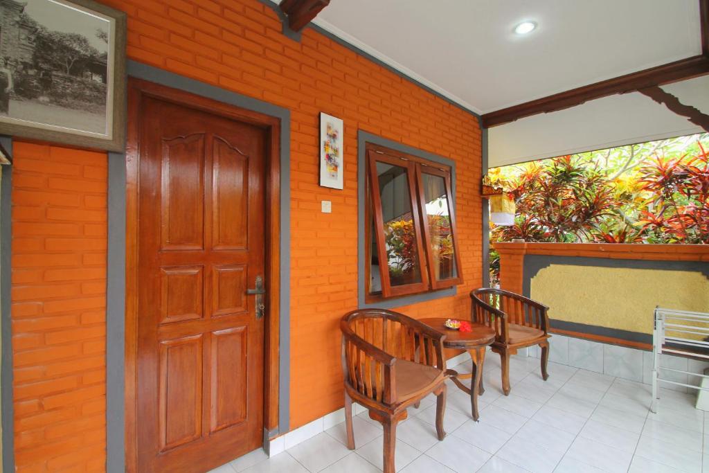 Monka House photo