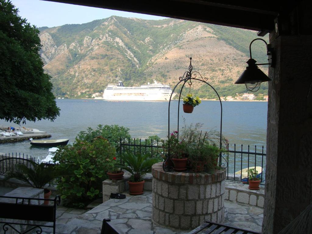 Garden, Villa Perla Del Mare in Kotor