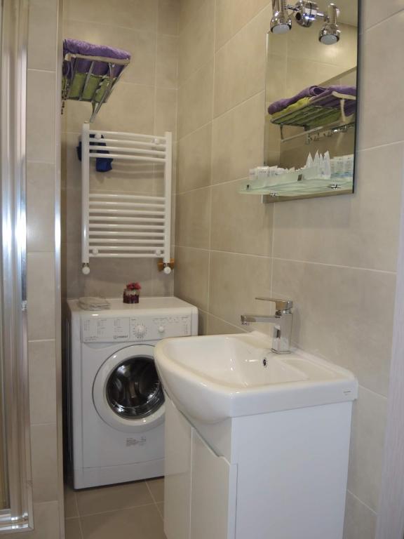 Tikas'home photo