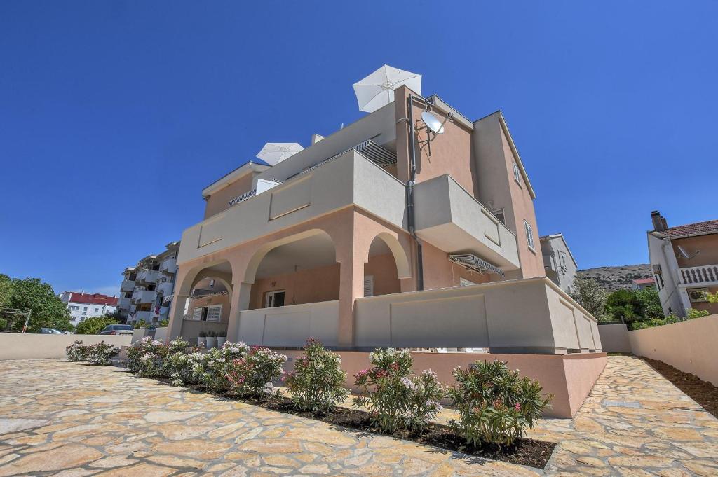 Villa Magena - Luxury Apartments in Pag Center — Hotel in Pag