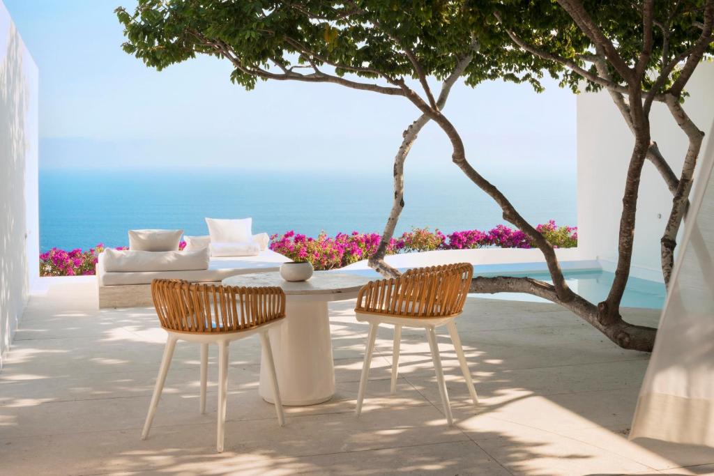Encanto Acapulco - 2