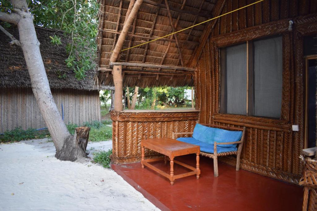 Juani beach bungalows photo