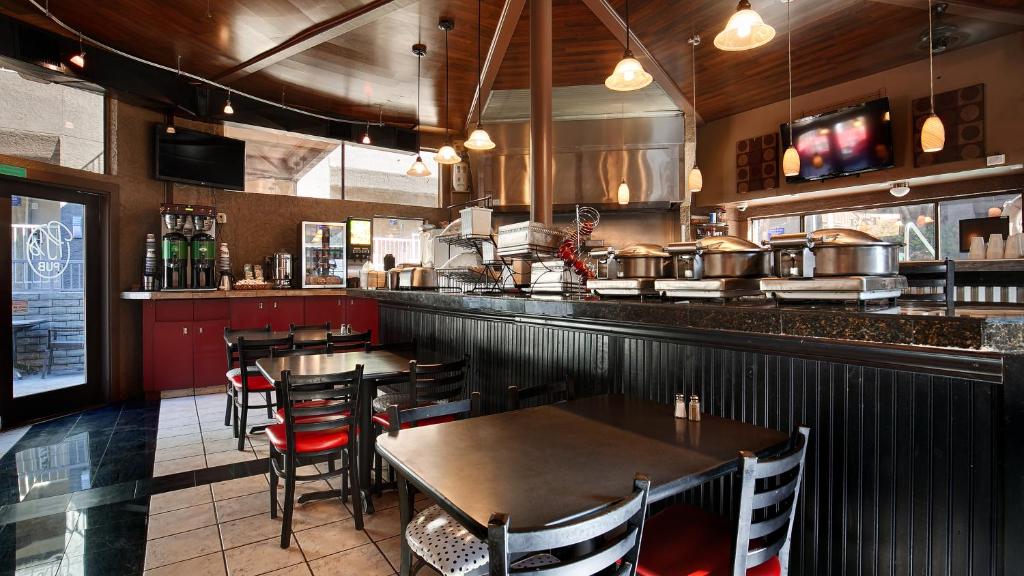 طعام و مشروبات