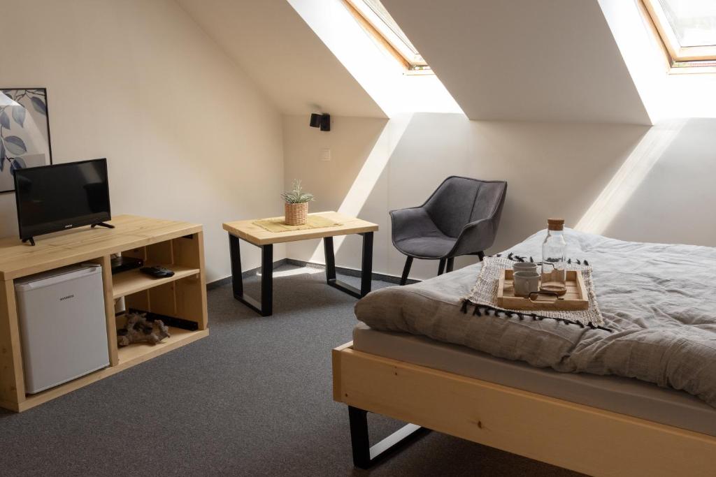 Treehouse Apartments photo