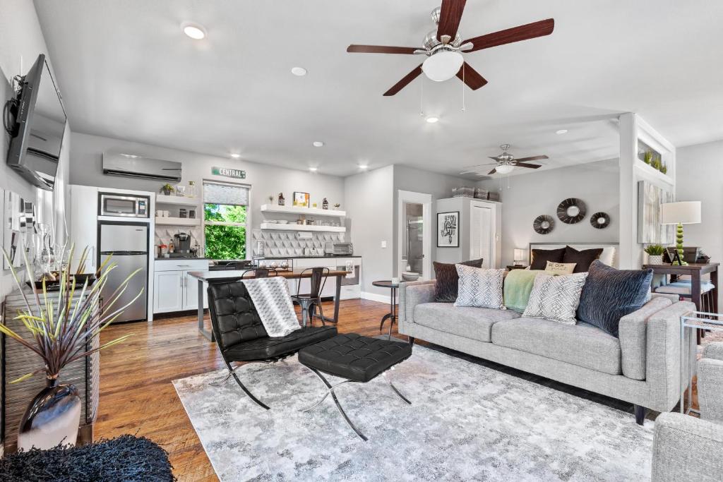 Studio A on Central Avenue — Hotel in Bentonville (AR)