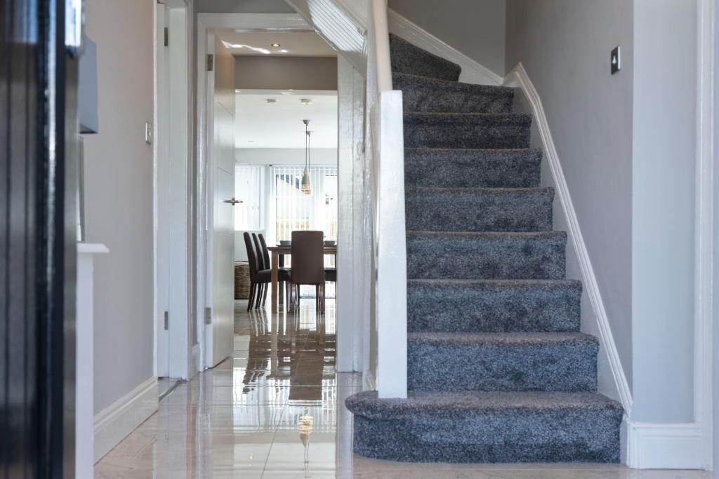 Chestnut House, Beautiful, spacious & comfortable photo