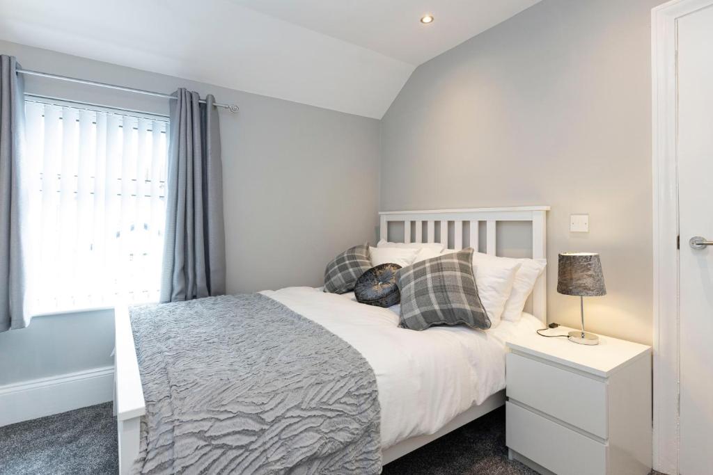 Chestnut House, Beautiful, spacious & comfortable photo