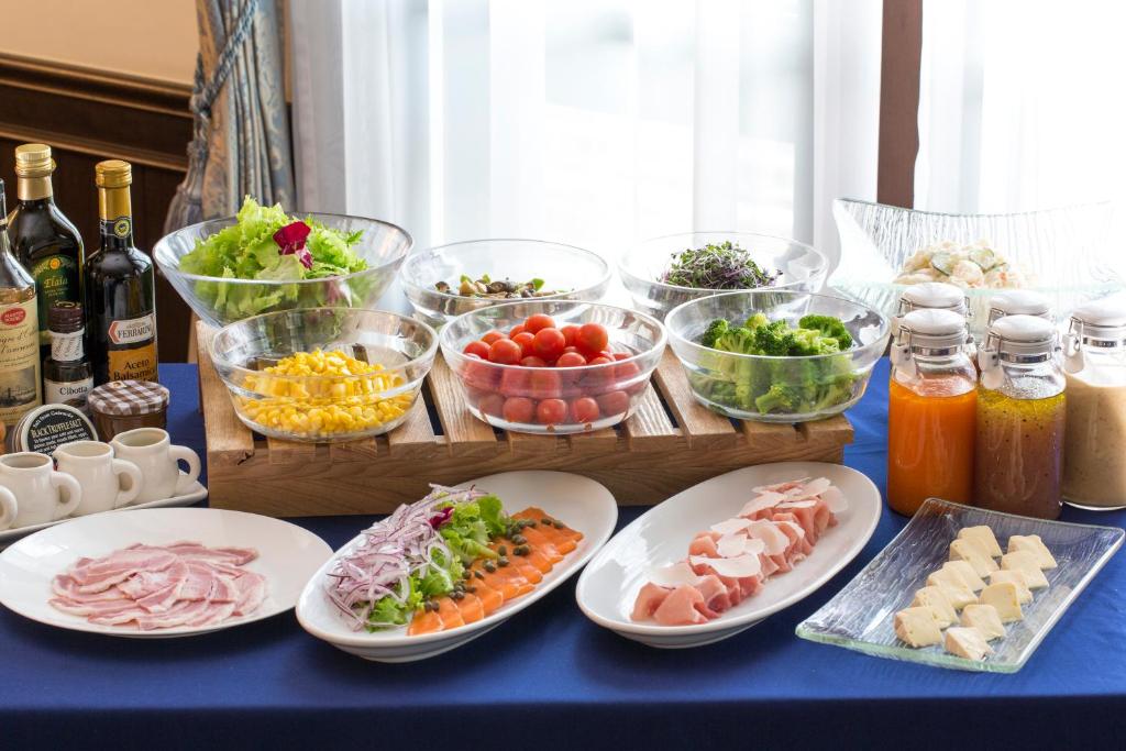 อาหารและเครื่องดื่ม