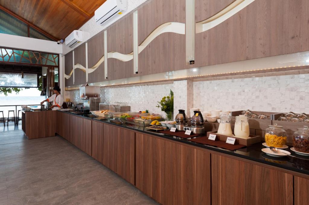 Food and beverages, Sairee Hut Resort Koh Tao in Ko Tao