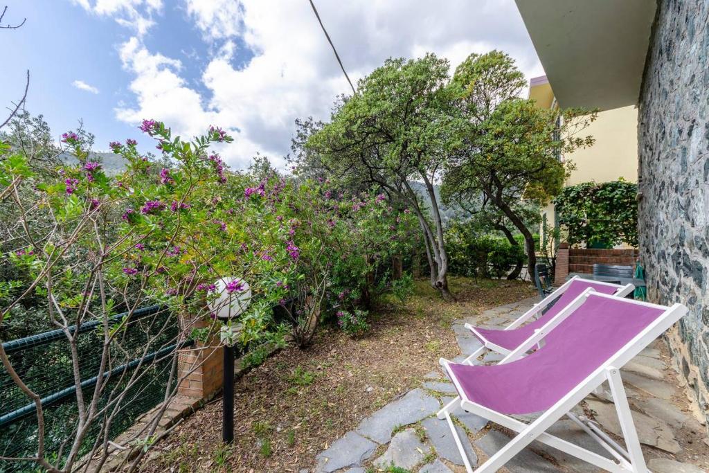 ALTIDO Perfectly Located Apt next to Beach, in Monterosso — Hotel in Monterosso al Mare