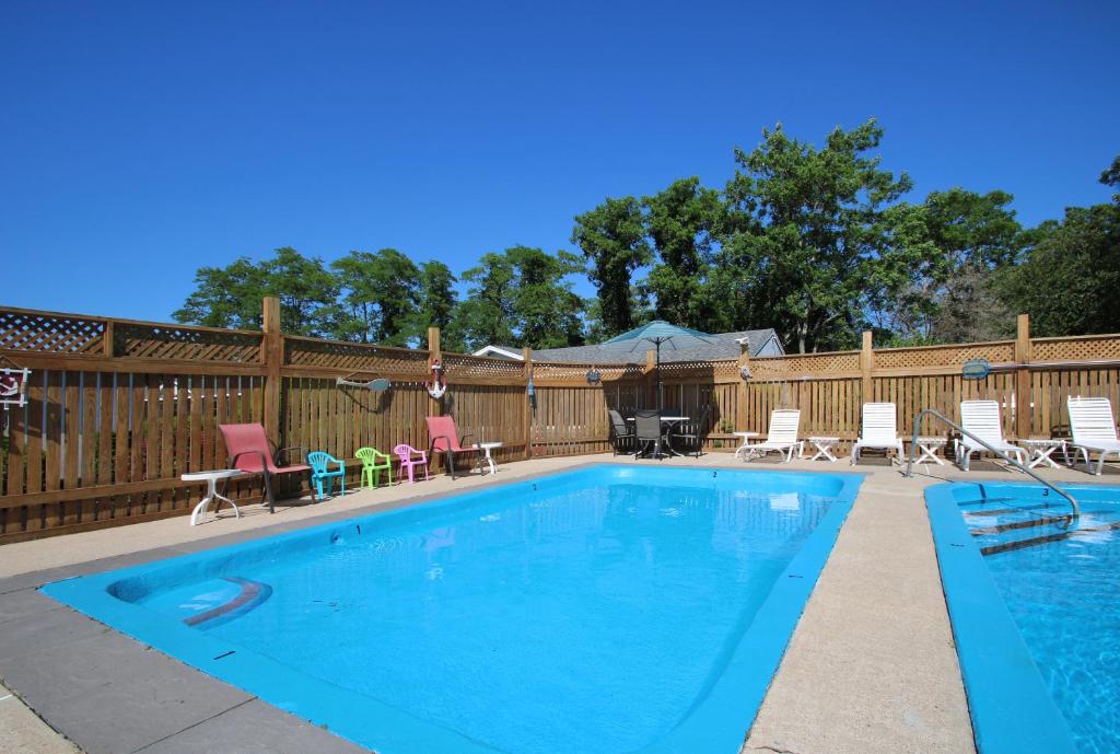 Windrift Motel photo
