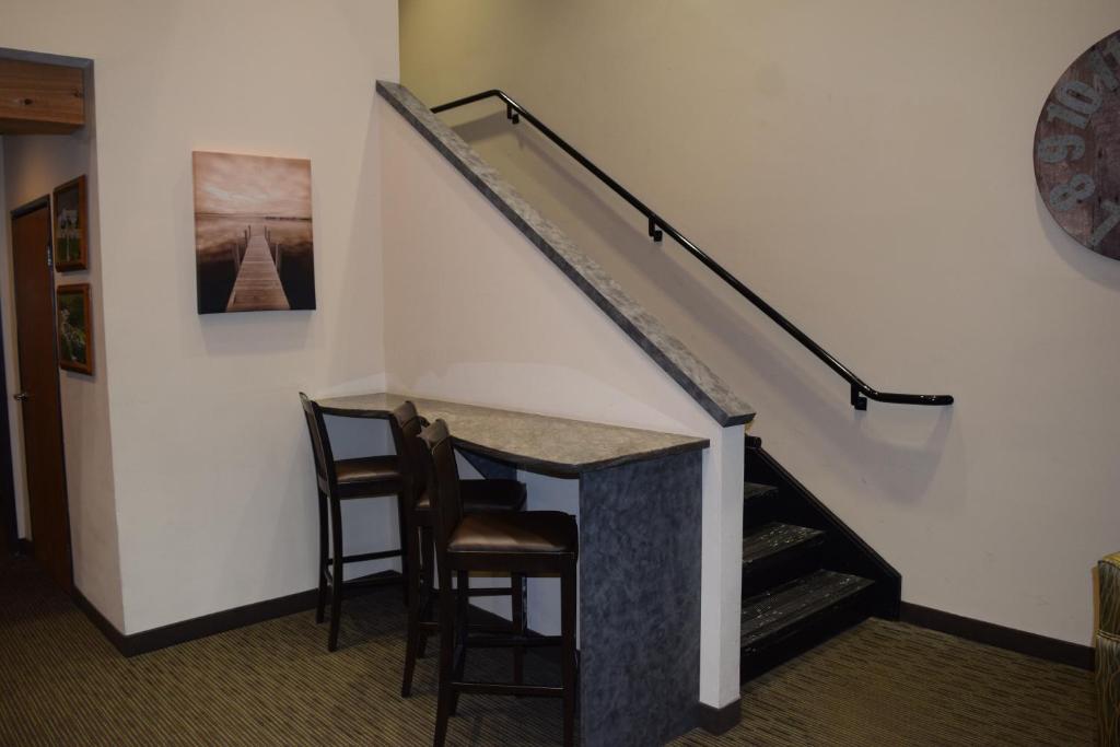 Days Inn by Wyndham Cadillac photo