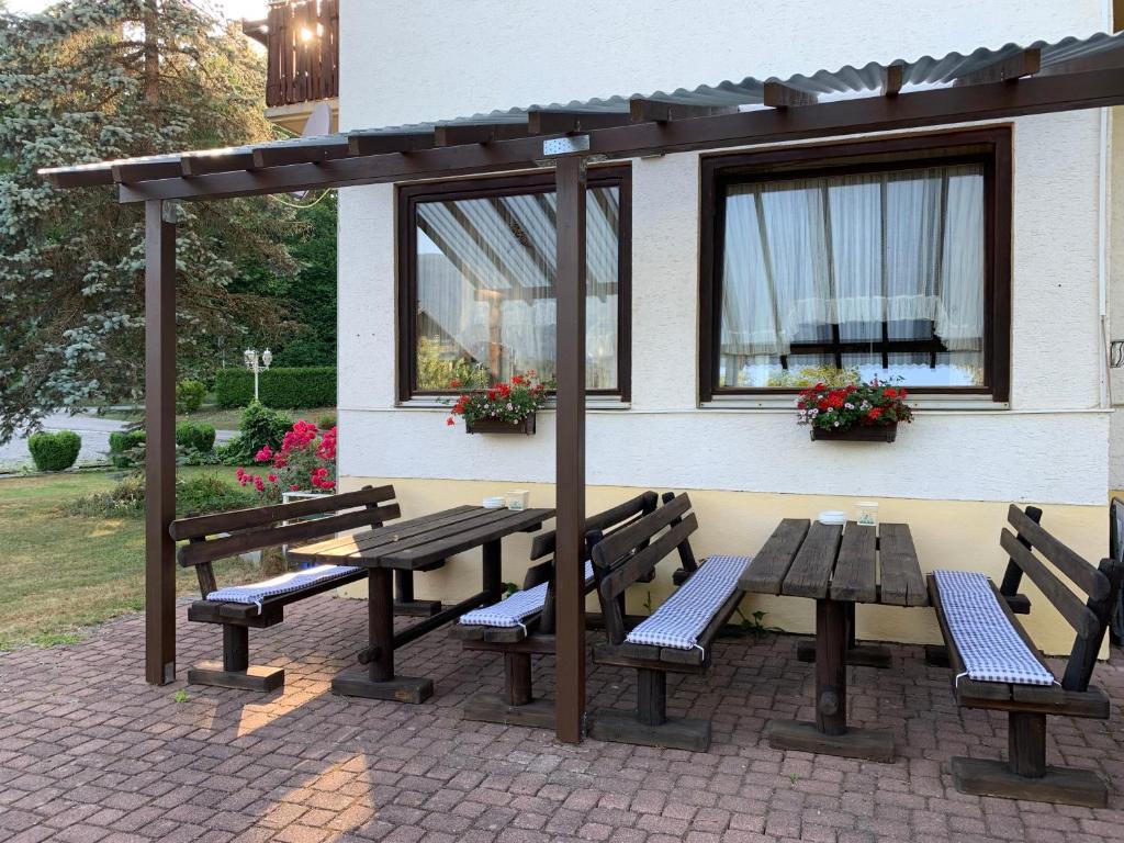 Pension & Apartments Waldkrieber - 3