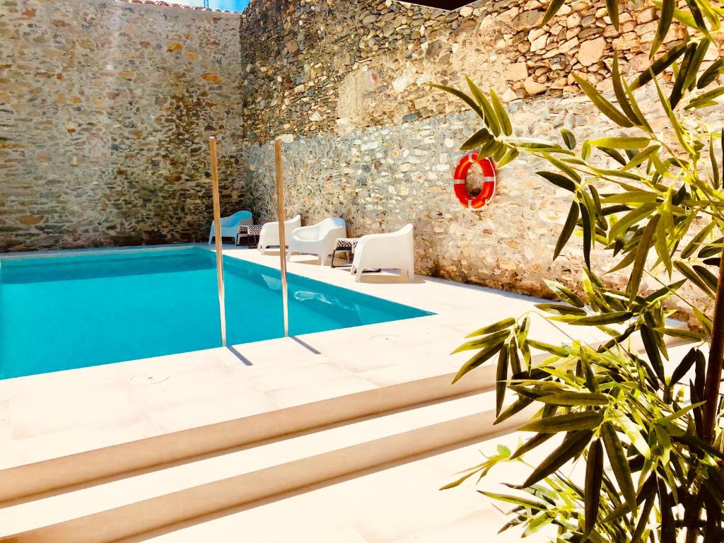 Hotel Carbonell - 1