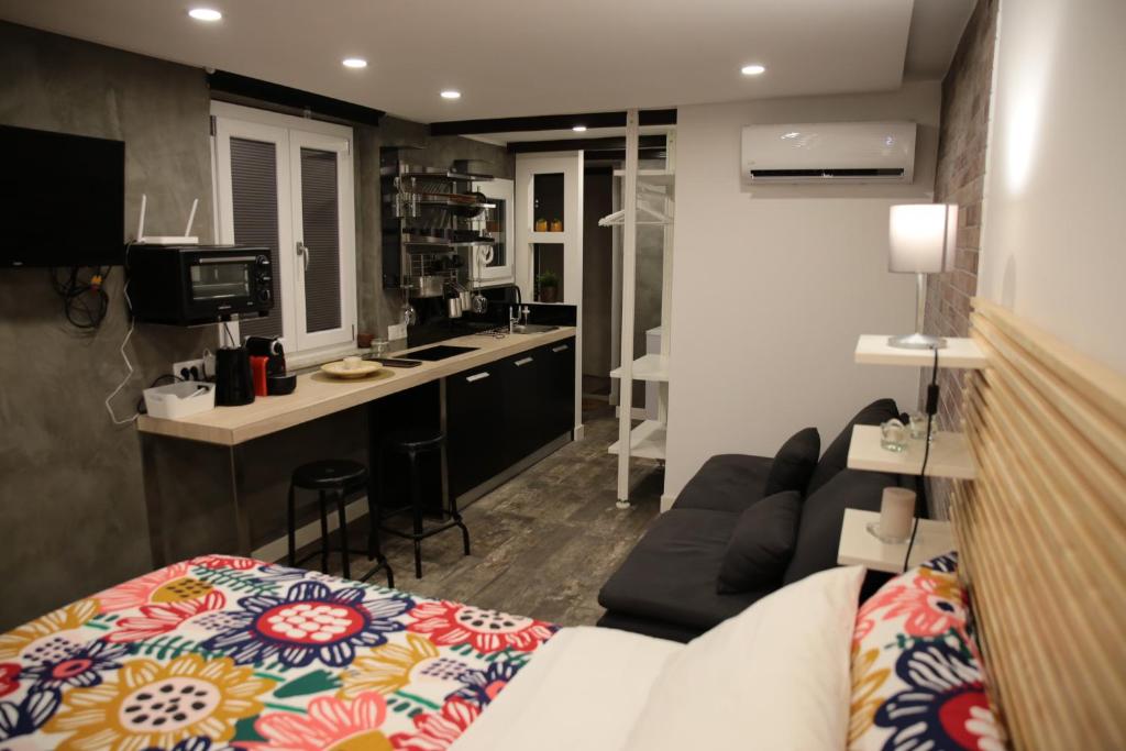 city loft - 1