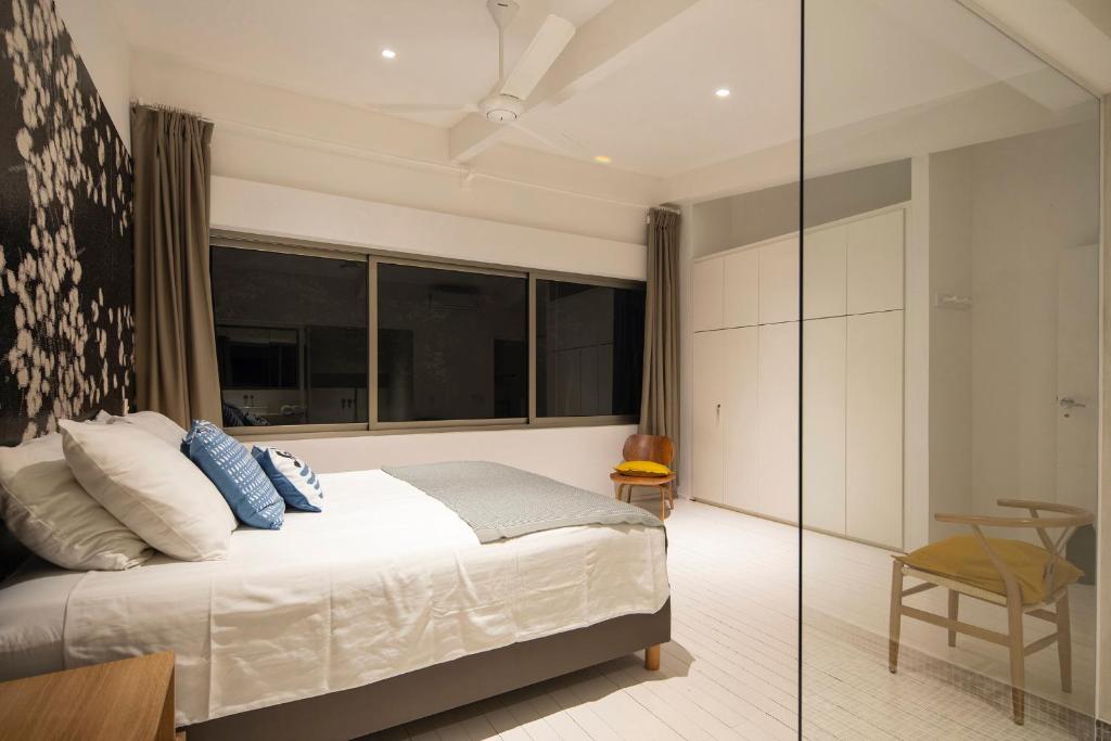 Panavision Villas photo