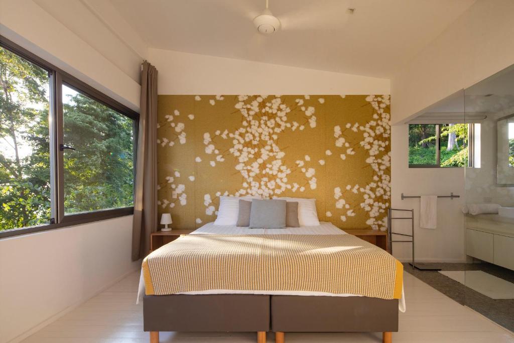 Panavision Villas photo